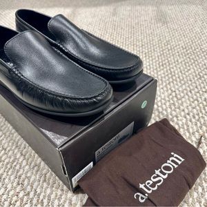 A. TESTONI CALFSKIN LEATHER LOAFERS BLACK 11 / 44 NEW IN BOX $623 Retail.